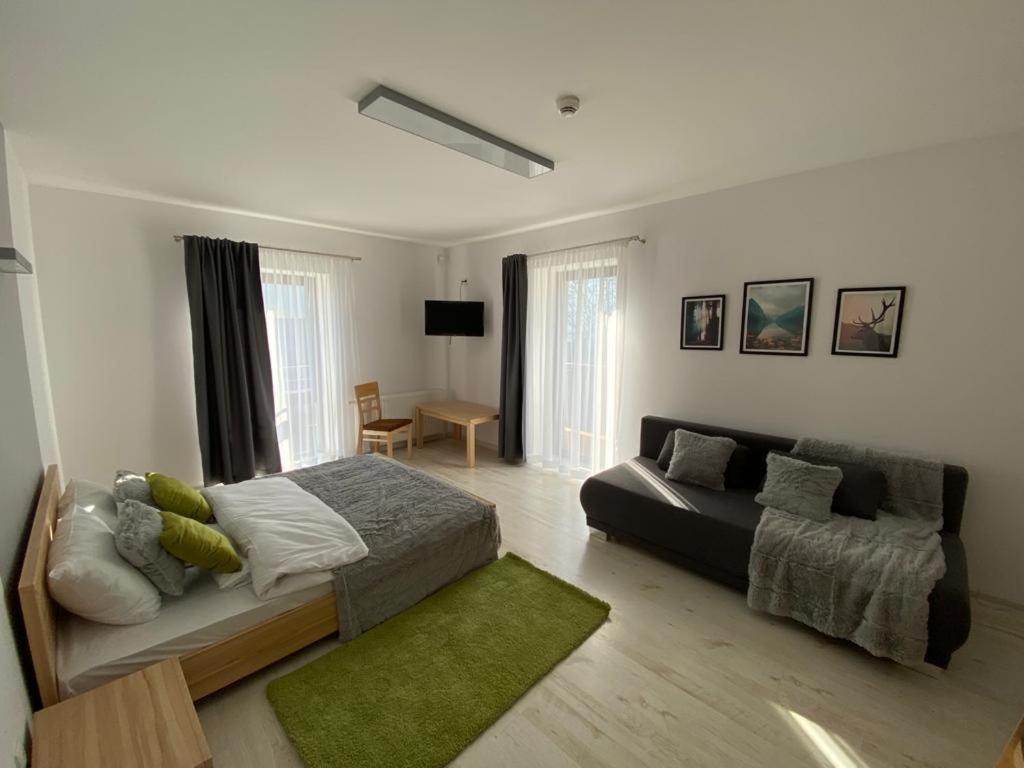 שצ'צ'ירק Apartamenty Zielony Ogrod מראה חיצוני תמונה